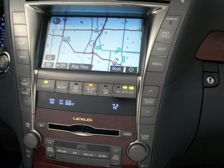  Lexus LS460 2006 года  (фото 151 из 200)